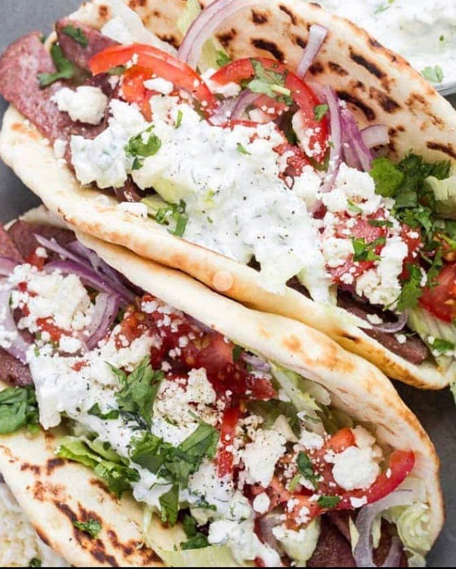 GiftAMeal's tweet photo. Featured: @javaplusdowntown ✨
Customers love supporting restaurants that take care of their own backyard. 🏡 GiftAMeal from @swipe_savvy partners directly with over 185 regional food banks, ensuring your marketing dollars directly support your local town: https://t.co/VyuSY9ZApR https://t.co/Hs1n6NPh2z