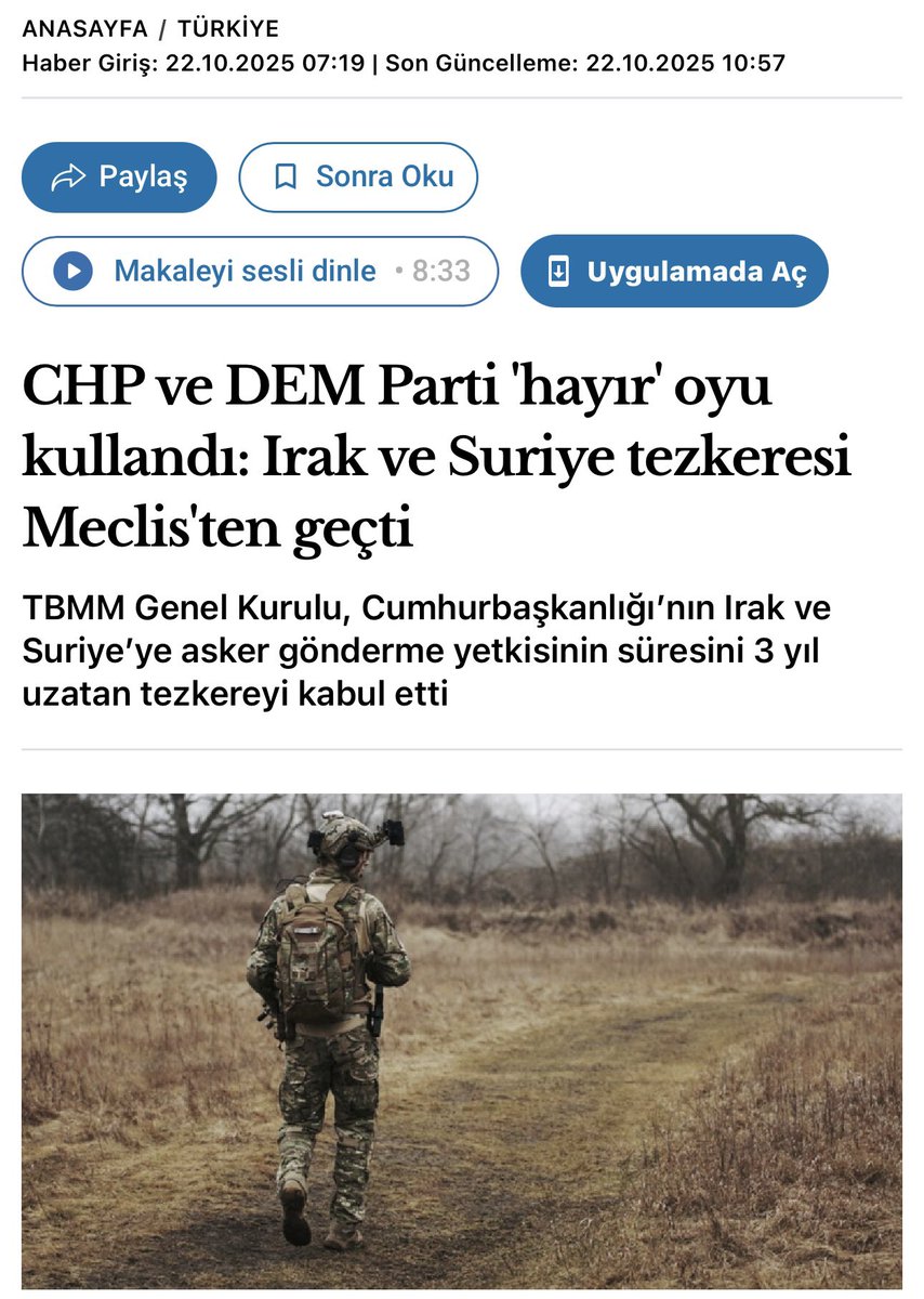 nedimsener2010's tweet photo. Özgür Özel’in CHP genel başkanı olduğu zaman, Suriye ve Irak’ta terör örgütü Pkk ile mücadele için gerekli tezkereye Dem Partiyle “hayır” oyu verirken sessiz kalan çevreler, Özgür Özel’in başında olduğu Yeni Partinin PKK’nın tasfiyesi için çıkarılacak yasaya “evet”  oyu verecek olmasını eleştiriyor.
CHP’nin “hayır” oyu verdiği o teskerelerle TSK ve MİT, sınır ötesi operasyonlarla PKK’yı tasfiye noktasına getirken iki yüzlü güruh o gün olduğu gibi bugün de kısır siyasi hesap peşinde.