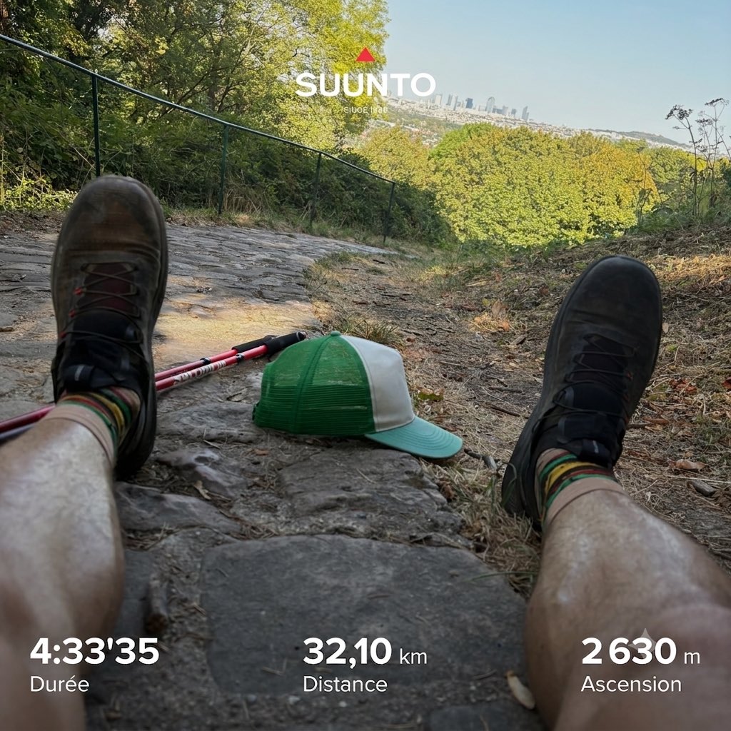casquetteverte's tweet photo. [🏃🏻‍♂️ 33 x Machine de Marly 👑 • J - 19 : UTMB 🇫🇷🇮🇹🇨🇭] •

En écoutant l’épisode de @gdiypodcast avec @YaelBRAUNPIVET 👩🏼‍💼 J’ai pas vu les 3h passer 🎙️

• #CasquetteVerte #SlabGenesis2 #SuuntoRaceS #MachineDeMarly #Louveciennes https://t.co/epo3fofJu7