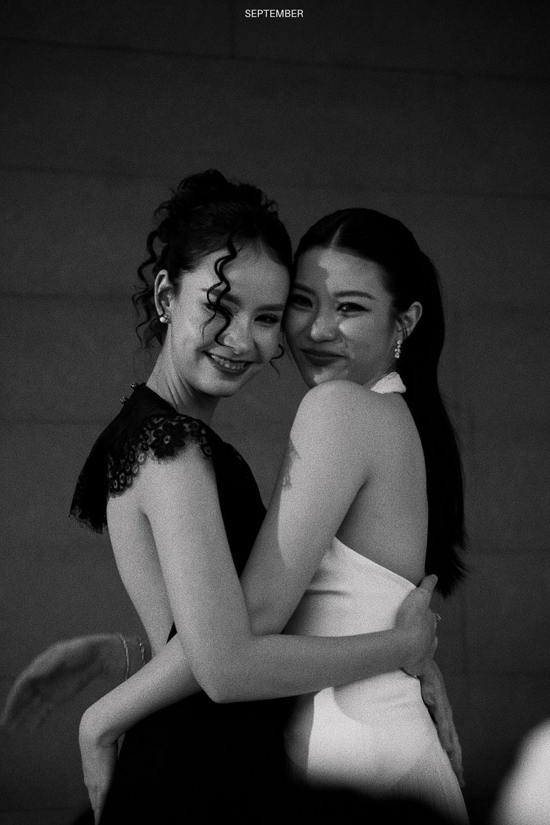 sensitivee25's tweet photo. Tem coisas que jamais mudam ❤️

GINNY JAYNA 8TH NAKARAT AWARDS 
#GINJAYxNakaratAwards2026 https://t.co/YBaETl8iqi