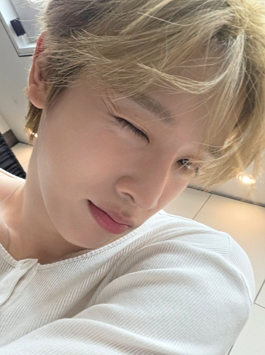 febnieschan's tweet photo. ถ้าเค้าดื้อแล้วบิ๊กจะไม่ตามใจเค้าหรอ :p https://t.co/4O8XcpjPoo