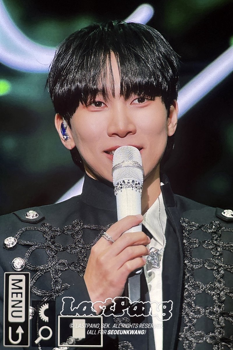 LASTPANG_SEK's tweet photo. [프리뷰]260809 MY PAGE 홍콩
뒷머리 너무 긴거 같애
#서은광 #은광 #SEO_EUNKWANG #btob #비투비 #은광이가지켜보고있다
@BTOB_SEKwang https://t.co/PjRyk2P4tK