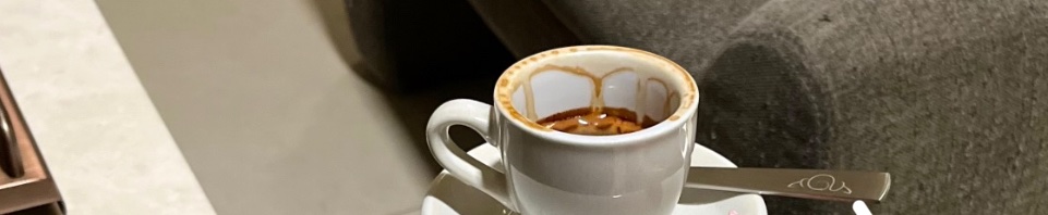 qi_3il's tweet photo. كل راقي ذوق صعب إنك تخطف أحداقه
وما يخطف أحداقه - إلا اللي رفيعٍ ذوقه https://t.co/6YHtG6zTqO