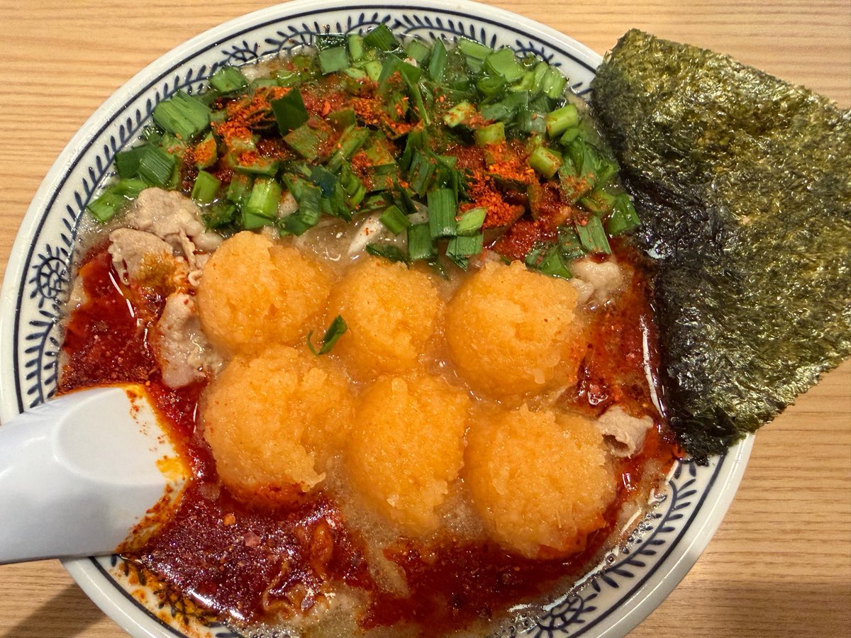 fukegaostar1's tweet photo. 肉マシ柚子胡椒マシマシマシマシマシ
これ二郎好きのドパガキでも満足できるし、ニンニクほど口臭くならないからおすすめ https://t.co/MvAAcDyGA4