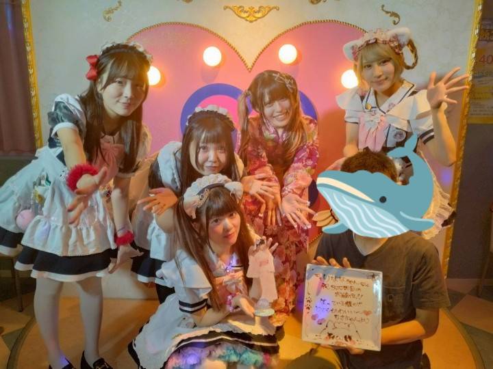 ch10672266's tweet photo. はじめましてのあまにゃん、浴衣衣装のみゅんちゃんに会いました😊

これでメイドちゃん達との思い出もまた一つ増えた🐘🐳 https://t.co/Q9yPbQmDh8