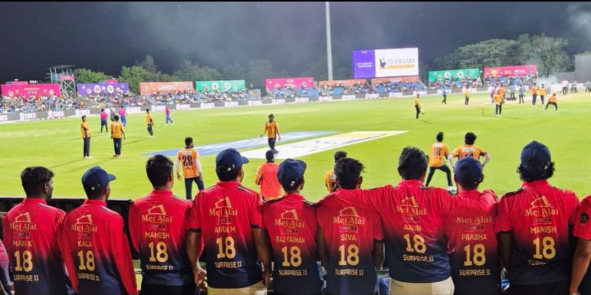 CricGlobal000's tweet photo. VIRAT KOHLI FANS IN TNPL 🤯

- The Craze for King Kohli in Tamil Nadu. https://t.co/QLudIGjbTc