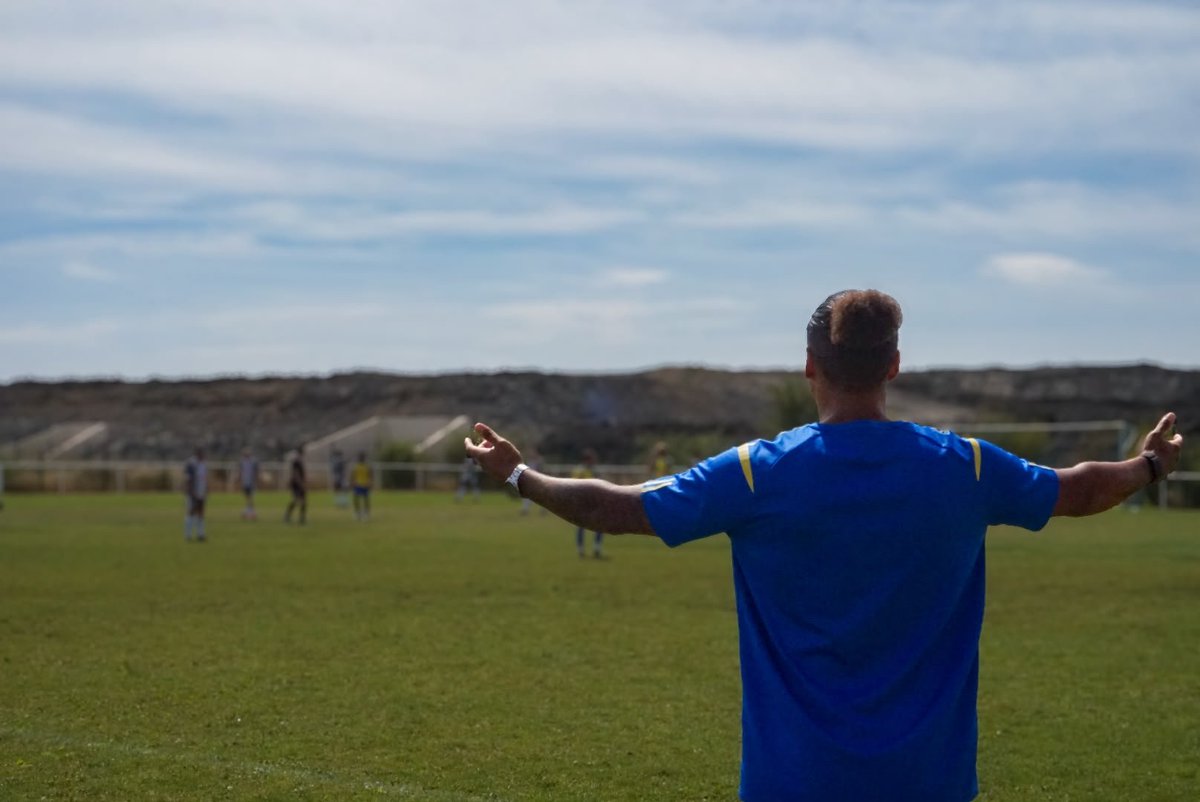 kkingy9's tweet photo. Drew 1-1 second time round with @phoenixafc1897 a controlled first half with no real goal threat, then a second half playing catch up after going 0-1 down.
All the best for the season ahead! ๐๐
Followed by a hat trick today for my Sunday team, not bad for 37!๐
โฝ
#SUFC #MMUFC https://t.co/kEfupzK8Yq