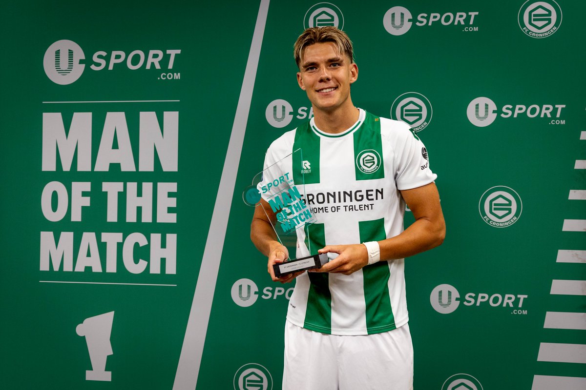 fcgroningen's tweet photo. 𝐁𝐢𝐧𝐧𝐢 is de eerste U-Sport Man of the Match van dit seizoen. 🏆
#GROUTR https://t.co/DflCfPLDQm