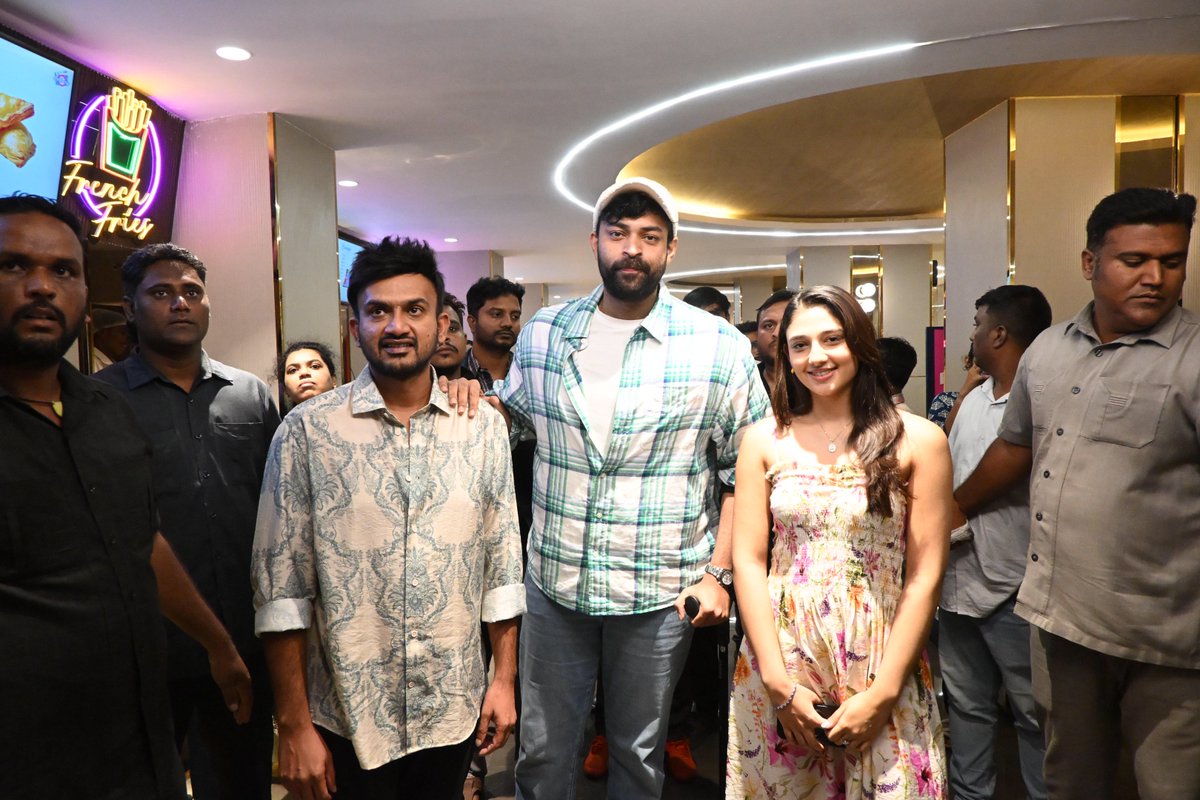 UV_Creations's tweet photo. A beautiful SUNDAY outing for team #KoreanKanakaraju at Asian Laxmikala Theatre 🫶🏻❤️‍🔥

Mega Prince @IamVarunTej, Director @GandhiMerlapaka and @RitikaNayak_ were welcomed by a HOUSEFULL crowd with electrifying cheers💥🫰🏻

— https://t.co/NXKcqRjQBV

#Satya @MusicThaman #ManojhReddy #RajeevReddy @DirKrish #Vamsi @SatyaG_Editor @FirstFrame_Ent @UV_Creations @tseriessouth