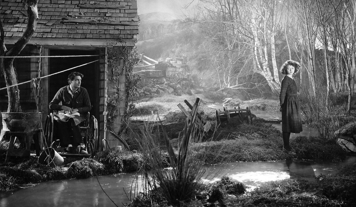 manuelsanbai's tweet photo. "Nunca me importaron las cosas rotas, hasta que yo acabé roto..." Lucky star. 1929. F. Borzage. #CharlesFarrell https://t.co/dOsW11Q8y9