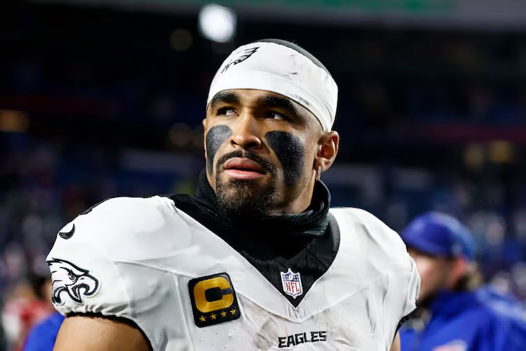 _EagleTimes's tweet photo. USA TODAY’s top 10 NFL teams for 2026:

1. Rams
2. Seahawks
3. Broncos
4. Bills
5. Bears
6. Texans
7. 49ers
8. Bengals
9. Cowboys
10. Lions

Ten teams. No Eagles. https://t.co/PTtKLLX6Y9