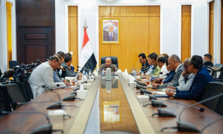 YeMonitorEN's tweet photo. #Hadramawt Governor Orders Increased Readiness to Deal with Any Potential Emergencies
https://t.co/rtxYjfcs0Z https://t.co/eMKZVPw4e5