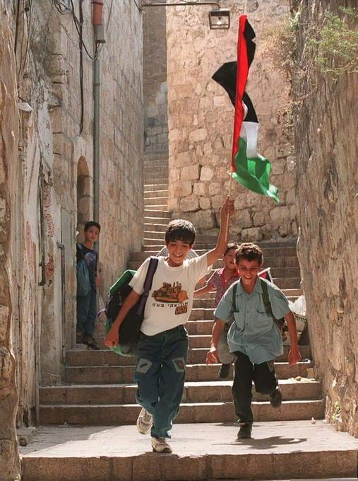 PalestineCultu1's tweet photo. Let Our Voices Reach the World.  

From the river to the sea  🇵🇸  

Free Palestine https://t.co/5OYfXwpQD0