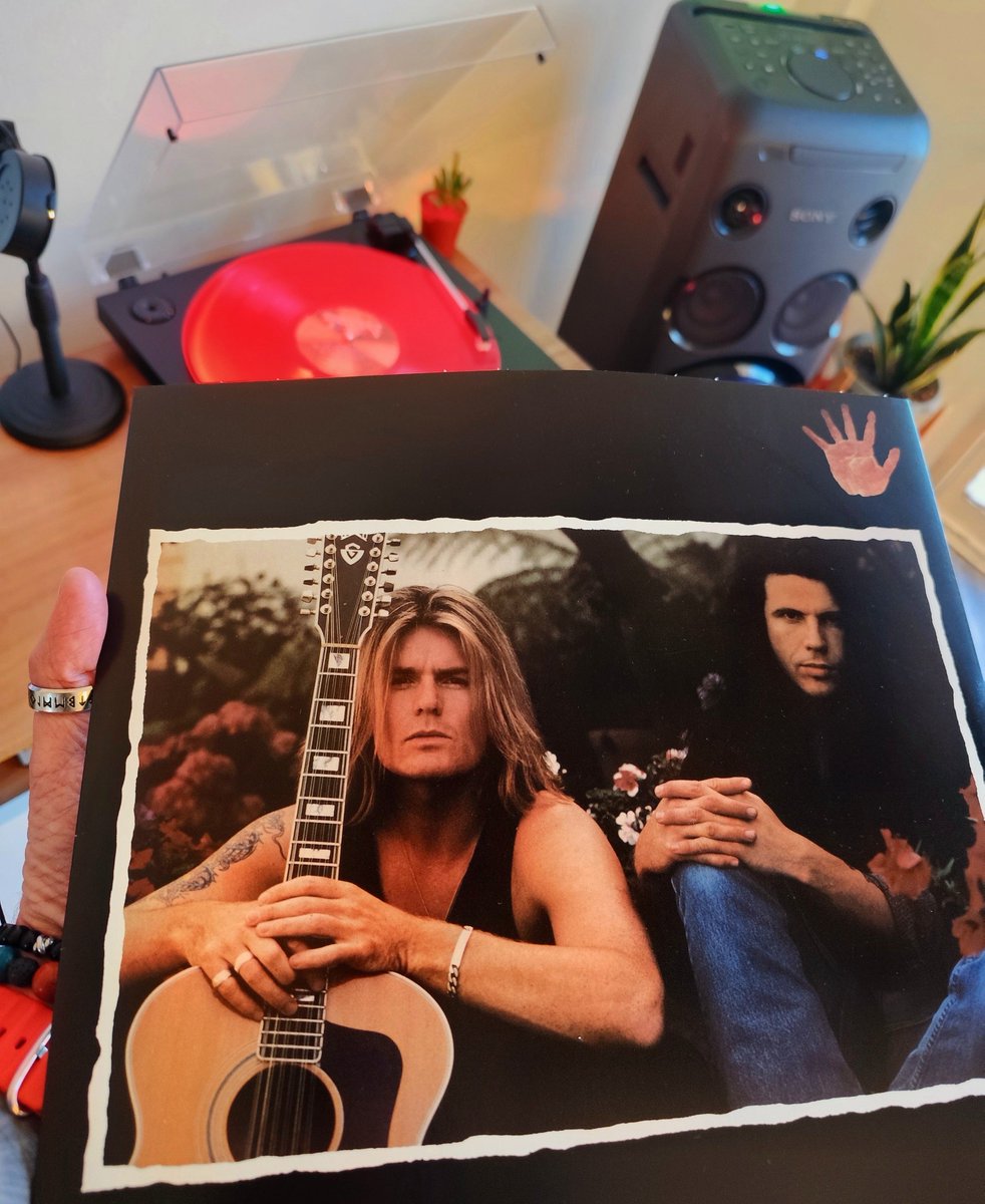 Christian_Culto's tweet photo. It's a Ceremony ....🔥
⚡️ CFFC ⚡️ 
*
*
*
{ #thecult #ceremony #billyduffy
#ianastbury #vinyl @officialcult @TheBillyDuffy @astbury } https://t.co/paiiP2Dx4w