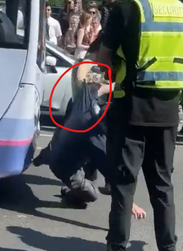 KindaAlwaysBusy's tweet photo. @NickBuckleyMBE The cop grabbed him by the shoulder, there is clearly tension on his jacket as he is trying to fall and injure himself.

Performative victim https://t.co/Hg8VCaZO0Z
