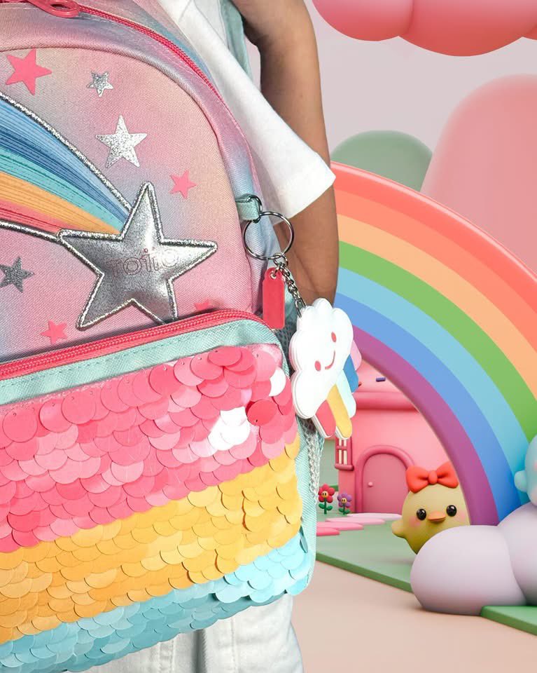 tusambildo's tweet photo. Empieza las clases con un diseño lleno de color, espacio e ideal para llevar todo lo necesario, esta mochila combina estilo, comodidad y funcionalidad para acompañar cada día de clases.
Disponible en #Totto.
#NivelAcuario https://t.co/XKcgrj6SDR