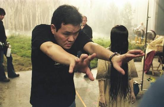 aldi80s's tweet photo. "Horror films are nightmares. Nightmares shared with strangers. And when the film is over, everyone awakens from the nightmare together"

~ Hideo Nakata ~

#Japan #JapaneseMovies #JapaneseHorror #JHorror #AsianHorror #NakataHideo #TheRing #Sadako https://t.co/wym6pAbvt1