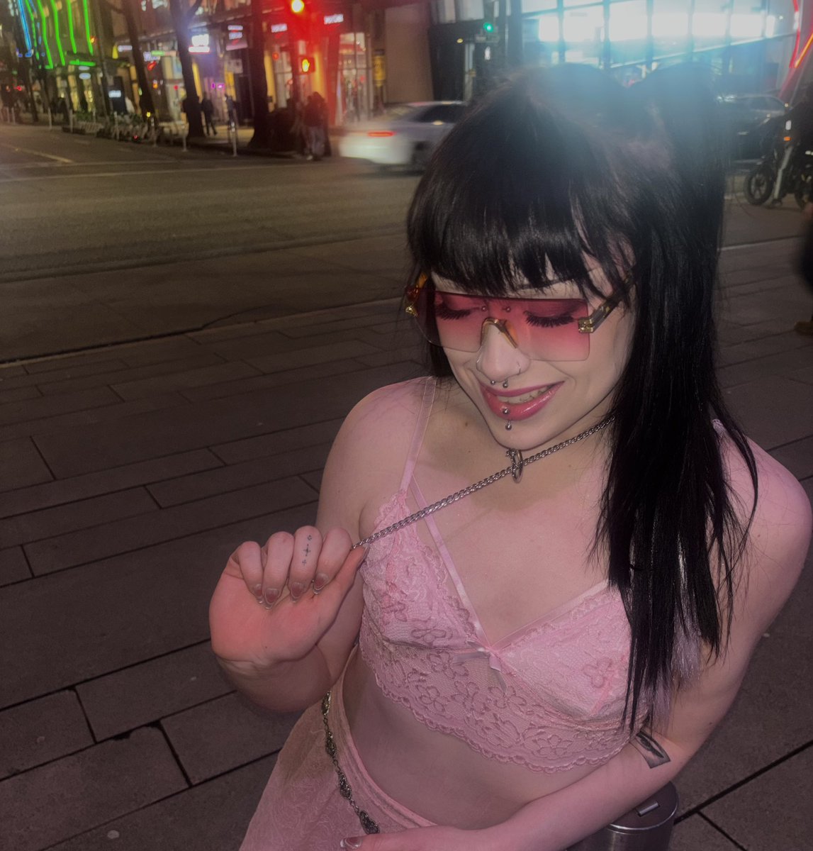 _dollface666's tweet photo. yall should spam me while im at work today🫠

tgirl here https://t.co/CZxm1uHcen