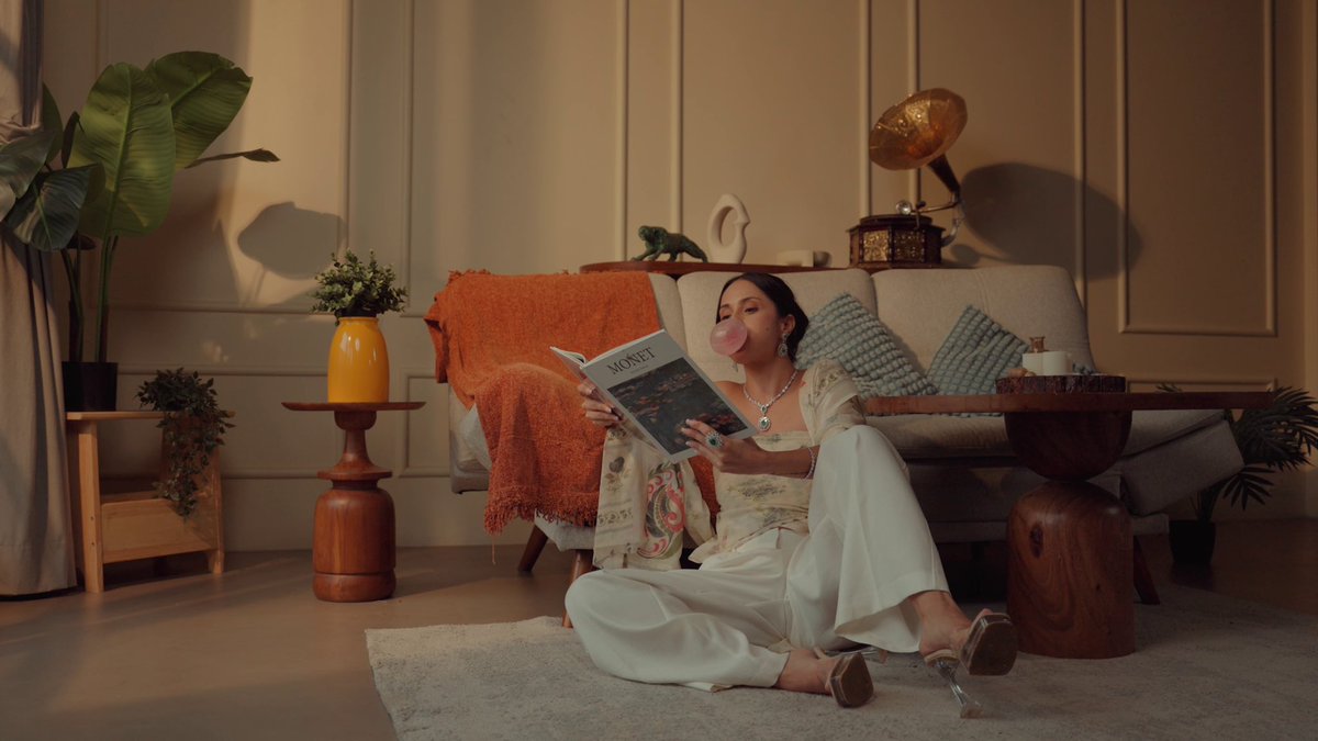 cheeyaarojas's tweet photo. From Gemistry #BrandFilm 
In frame: Aditi Oberoi

Produced by: Off Topic Media Lab https://t.co/xSV1n7syU1