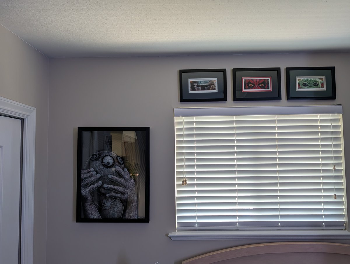 isildurzbane's tweet photo. This EMEK looks great on the wall @BottleneckNYC https://t.co/Egc0mbKeug