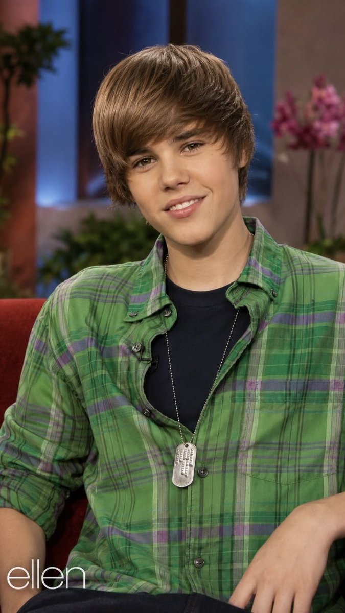 lilbieberstan's tweet photo. https://t.co/CnEL1vdaFA