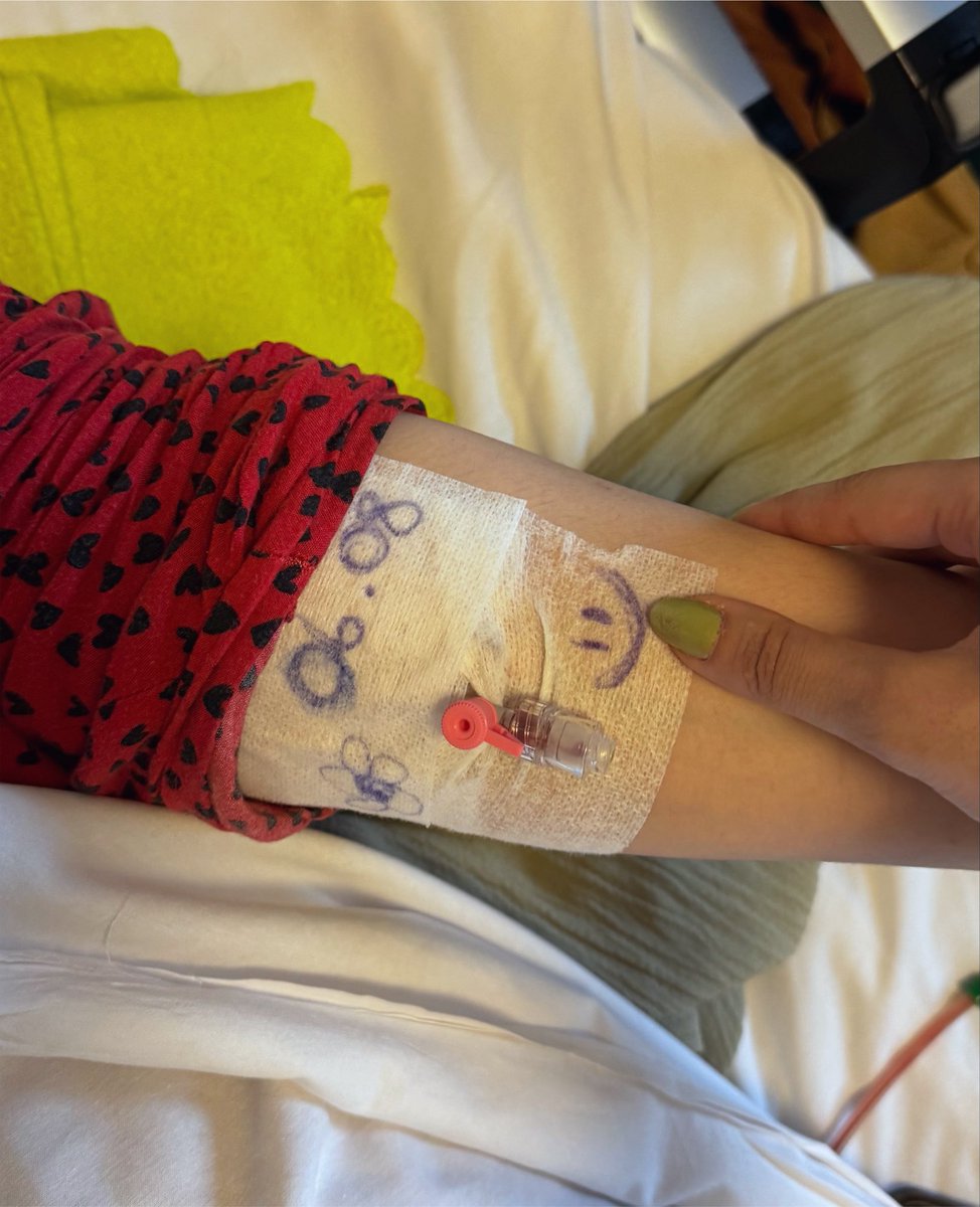 yogayadamonkeys's tweet photo. post-op https://t.co/EGYjqag8YA