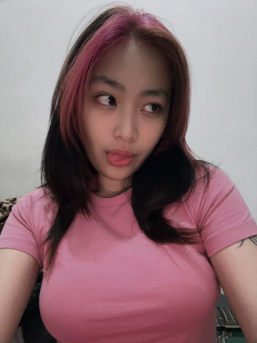 3vilfemslt's tweet photo. pink! https://t.co/emFVtCDD0q