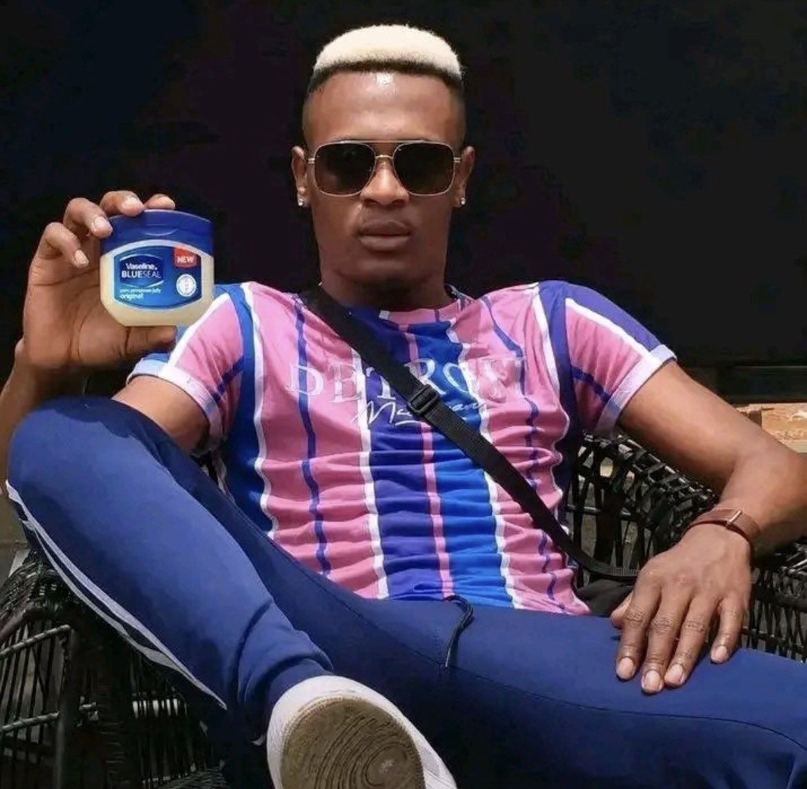 leko__shoba's tweet photo. Limpopo Boy went all out to buy Vaseline for someone’s wife 😭!

Check the comments for the full video. https://t.co/YnjSLvqEMY