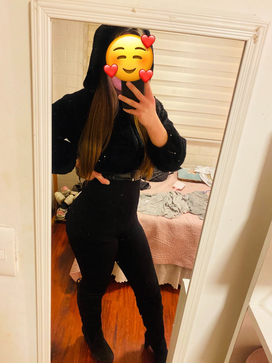vjlyif's tweet photo. 🖤 https://t.co/Pq3faVn9cC