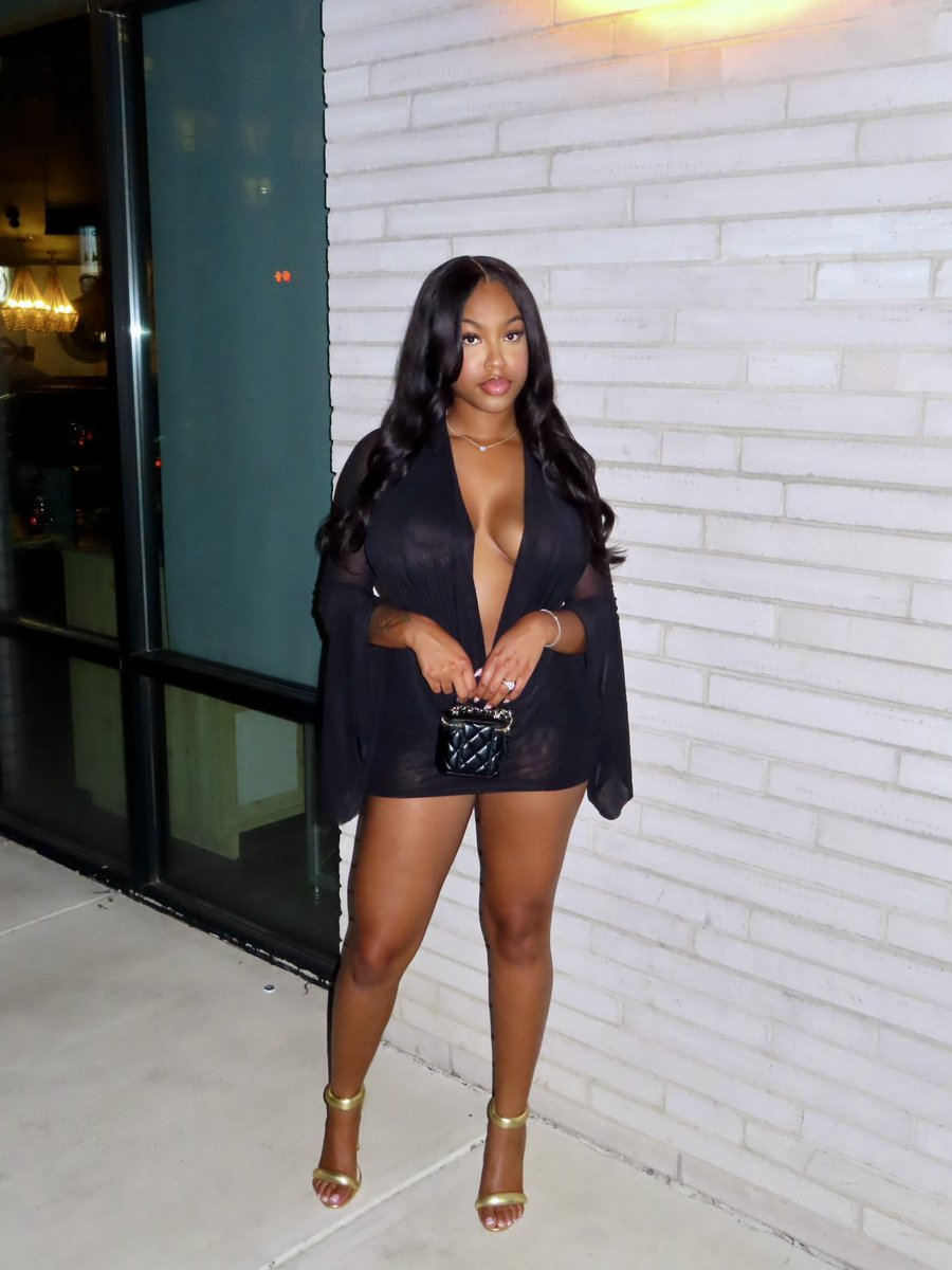trabandzzz's tweet photo. 25 💋 hbd to me https://t.co/EMv2eTWRHZ