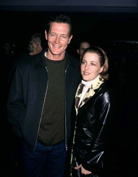 robertpatrickT2's tweet photo. Happy birthday to the one and only Gillian Anderson. Sending lots of love! RP 🫶🏼 https://t.co/TGcM1pQsyN
