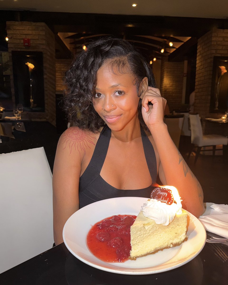 MartinJastin's tweet photo. 🍰 https://t.co/YuOvgnLeMp