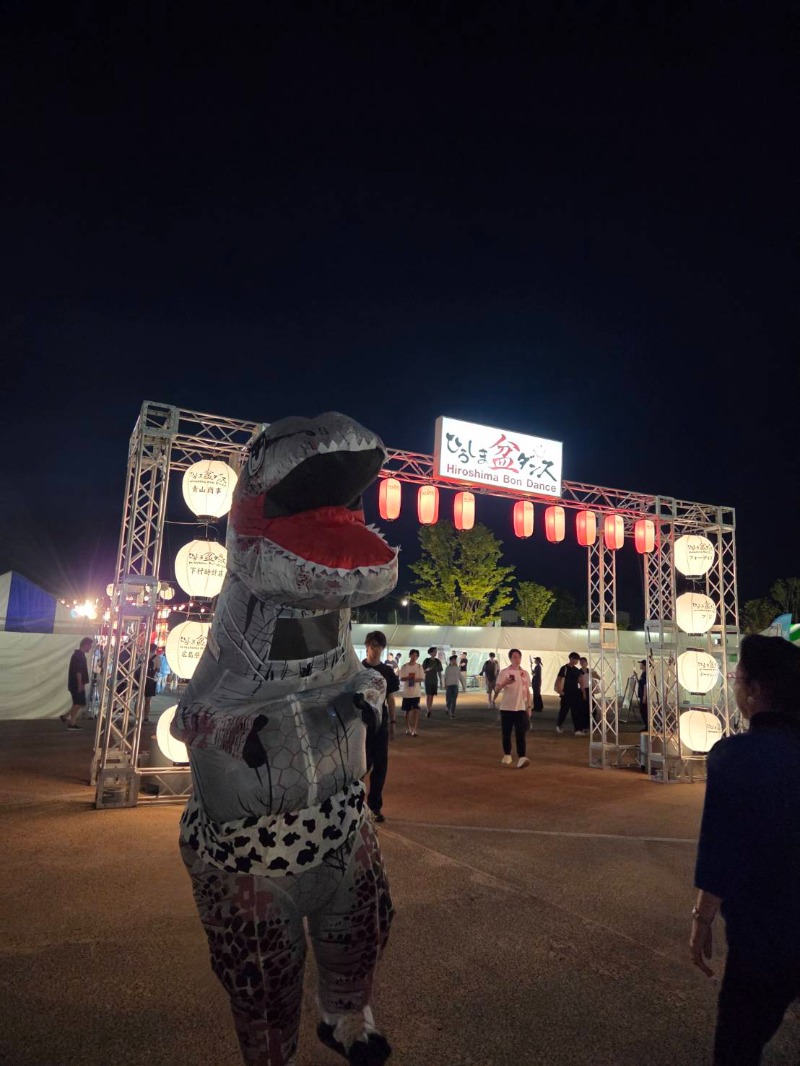 BanBoo0142's tweet photo. 広島市内で盆ダンス帰りに訪問
水風呂で火照った身体を冷やしながらサウナ5セット (＠ アジアンリゾートスパ  シーレ in 広島県, 安芸郡坂町) https://t.co/rMVcLESiei https://t.co/hmMiNJmsFB