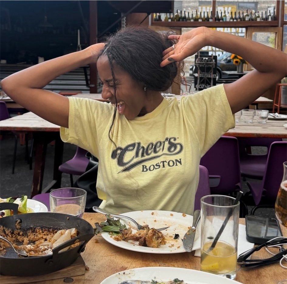 girlsonfillm's tweet photo. ayo is hilarious https://t.co/kqqMtSinf1