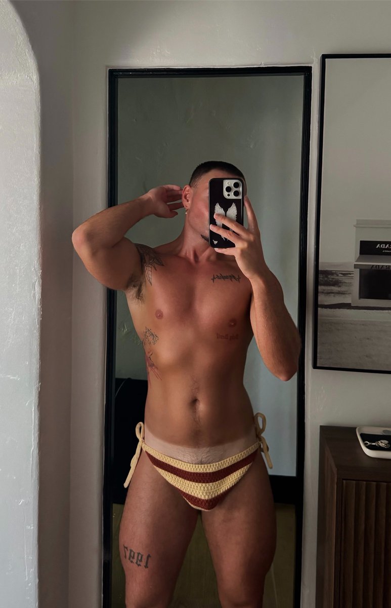 notcalebxx's tweet photo. Beach day https://t.co/7pp52kUyqv