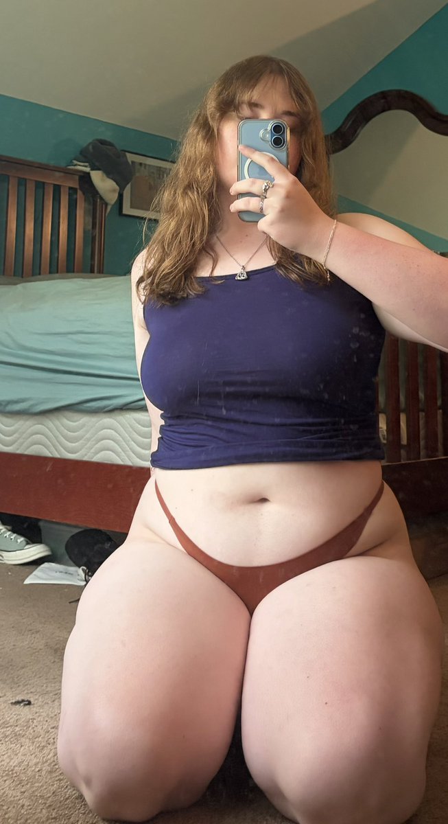 SluttyShyEmily's tweet photo. Am I cute enough to be your trans gf? https://t.co/V8cxvmC5Yo