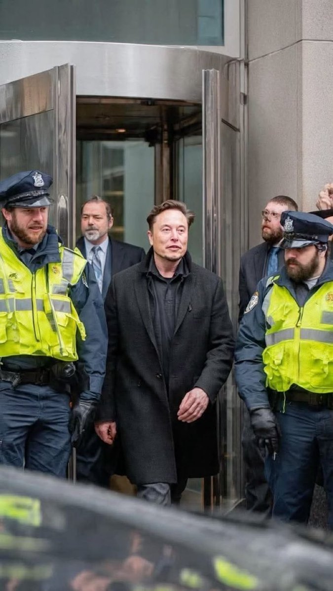CommReeveMn6's tweet photo. If Elon Musk asked you to ride along with him for one day, would you? 👀

A) Absolutely! 🚀
B) Only if we visit SpaceX 🪐
C) Only if I can ask anything 🤔
D) I'd pass 😅 https://t.co/PhZBLjh45T