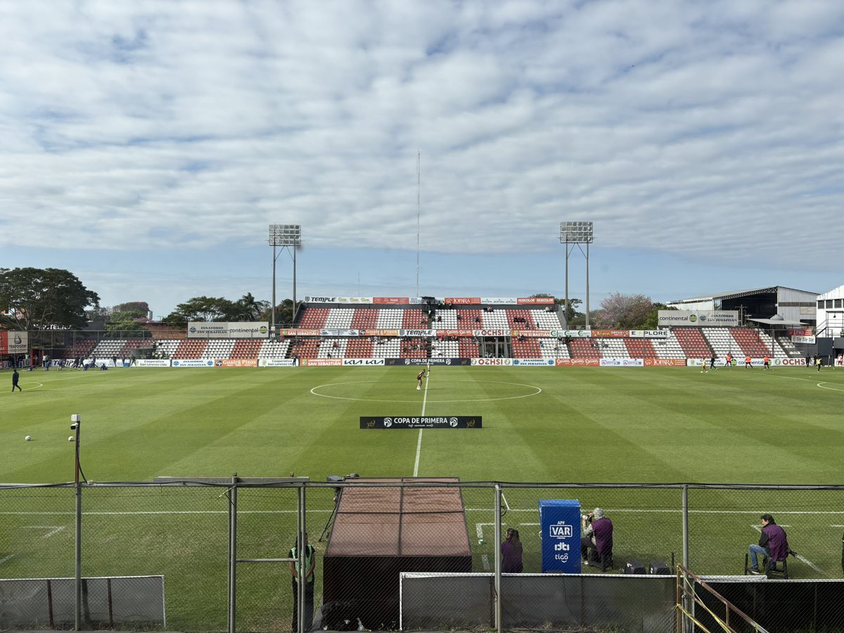 JohnWalterF's tweet photo. Ya venimooosss! 

San Lorenzo vs Luqueño 

Por @latribu1120am https://t.co/bLiTU2a77j