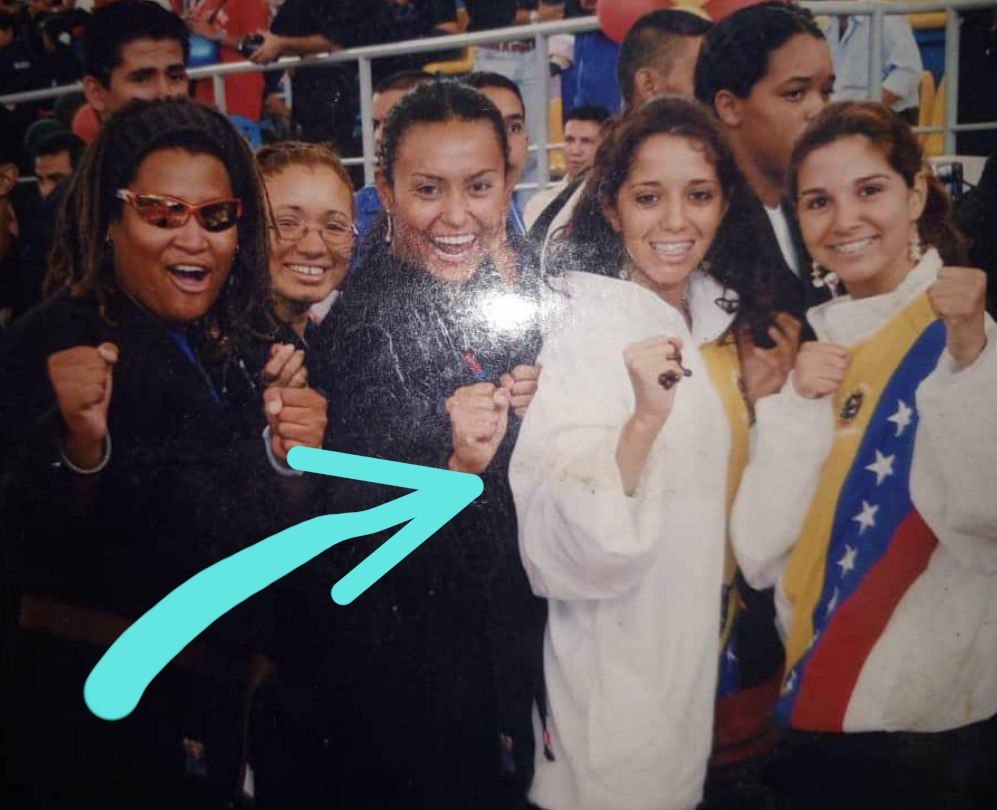 BlackHexBrother's tweet photo. Cómo Has Cambiado Joana Norelis Sanchez, Desde Que Eres La Gobernadora Del Estado Aragua
Vallan al Canal Por Sus Datos!
https://t.co/BpAS1fRbpl
#BlackHexBrotherHood #OpZeroCorruptionVzla https://t.co/9sJ033evRI