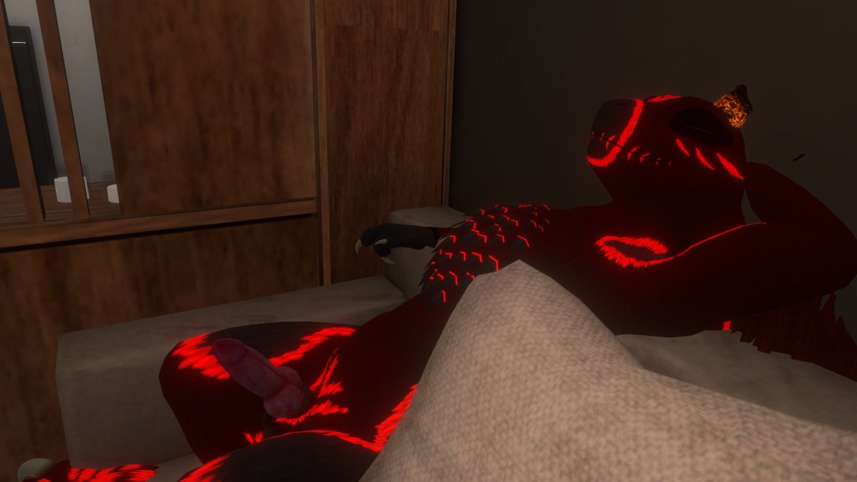 R_A_S_V's tweet photo. taking a nice relaxing nap after a long day

#avali #vrchat #nsfw https://t.co/wDmM9DyFkI