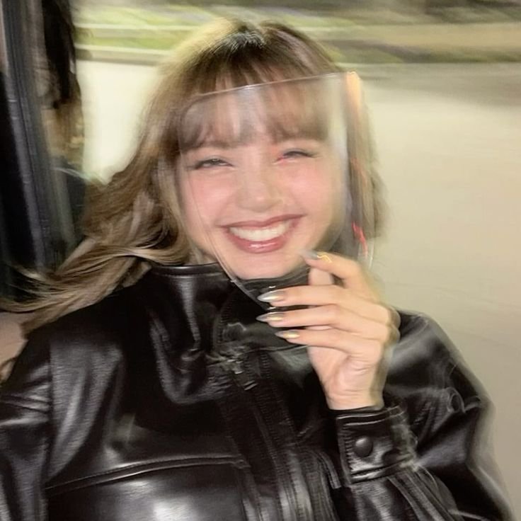 hynoahki's tweet photo. sorriso mais lindo do mundo https://t.co/2paLiRTP7w