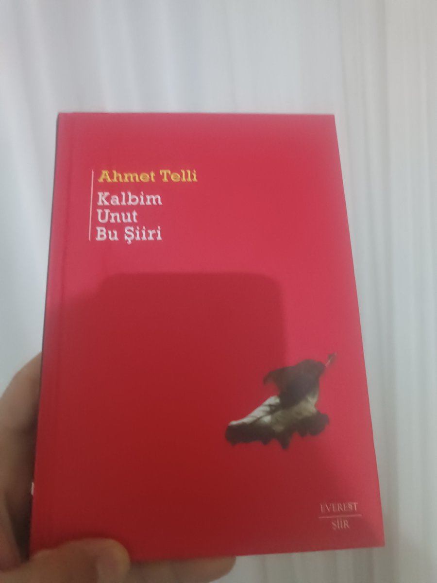 Abdulsamet73737's tweet photo. 2026 yılın 39.kitabı
Ah kadın ,Cizre miydi adın Şırnak mı
Nuseybin de olabilir hadi sen söyle
#şiir #viral #şair #sanat #edebiyat
#kitap #söz #insan https://t.co/HWBcoRJdSH