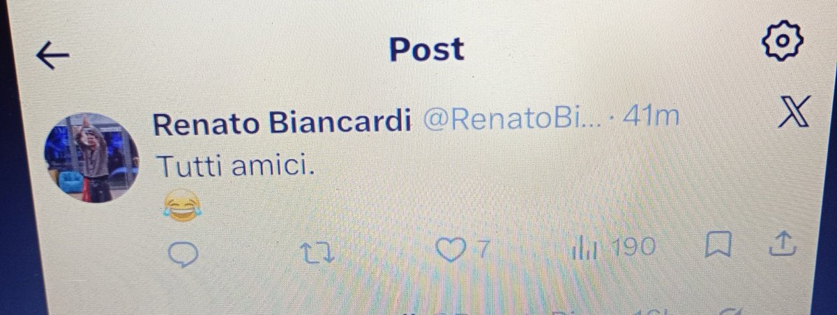 Francyele0809's tweet photo. Chiudo con una delle poche che si stava rendendo conto del livello dei commenti e sapete chi dobbiamo ringraziare? Lui👇 che poverino chissà cosa gli hanno detto di lei (single lasciata e bloccata da lui) x reagire così #gfvip https://t.co/f5Jvw20mZf