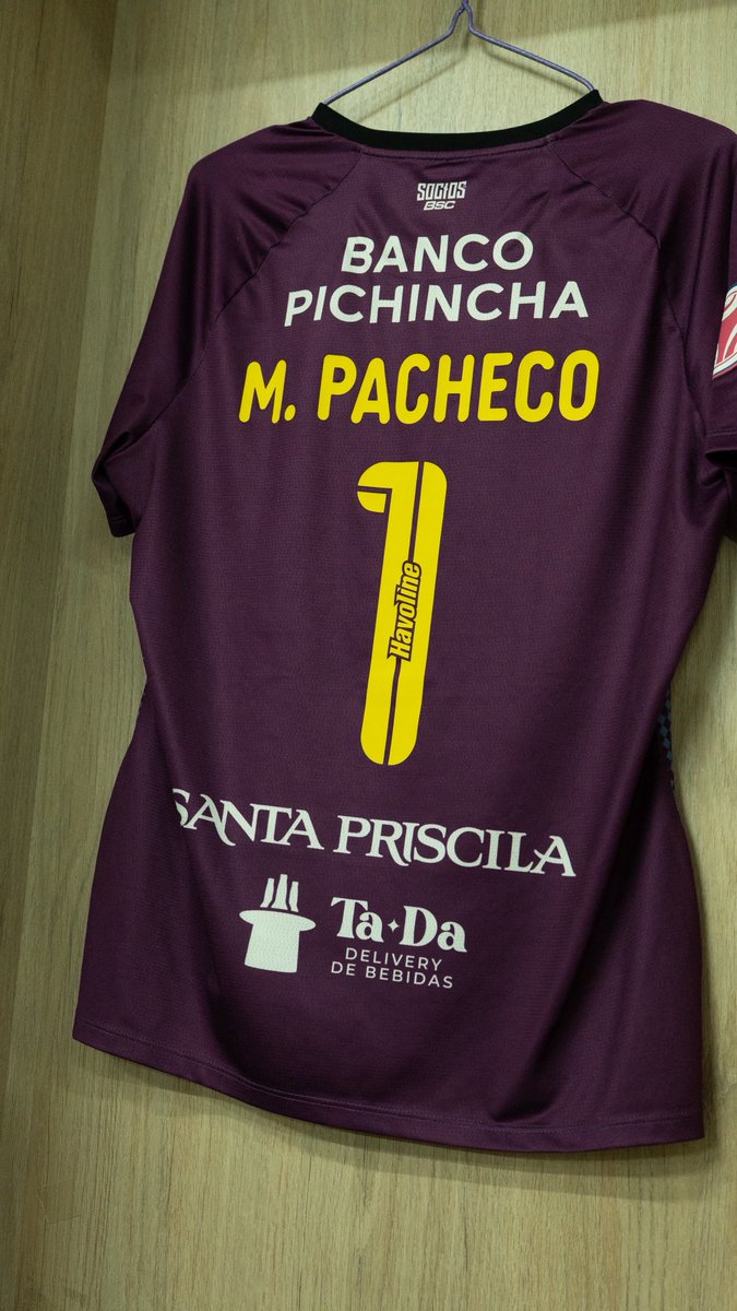 SuperligaFEF's tweet photo. 🤩 Camerino listo @BSCFemenino_ https://t.co/dovICSXrzn