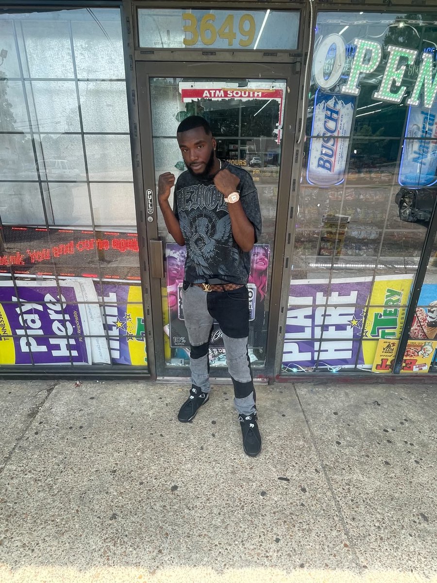 Junior2long's tweet photo. #Latebirthdaypost #memphis 
Chapter27💎 https://t.co/NJCX2h4PUa