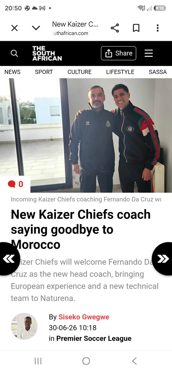 JustThaboM's tweet photo. @KaizerChiefs Same team....new plumber for a coach. https://t.co/eu4BsieAb8
