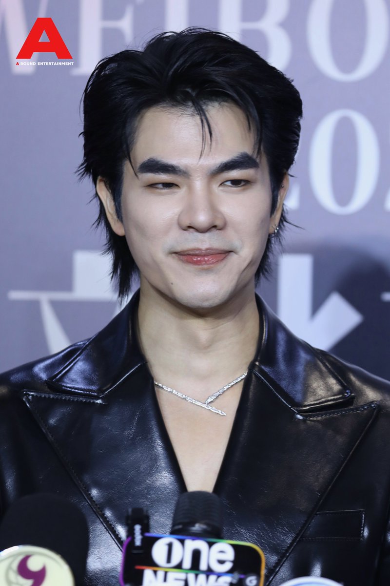 around_ent's tweet photo. [เก็บตก] “มาย ภาคภูมิ” ในงาน 2026 Weibo Cultural Communication Night (Thailand) 

#WEIBOGALA2026xBeOnCloud
#Milephakphum
#WeiboGala2026xSiamParagon 
#WeiboCulturalCommunicationNight 
#WeiboGala2026 https://t.co/r96kNtoZ3t