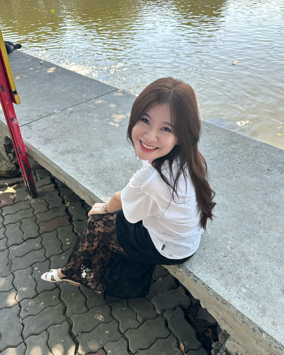 jofranc91's tweet photo. Top of the morning! 🚀 You should know that every small step matters, and you’re doing amazing. 🌈
myuz https://t.co/cDp6yHgBjD