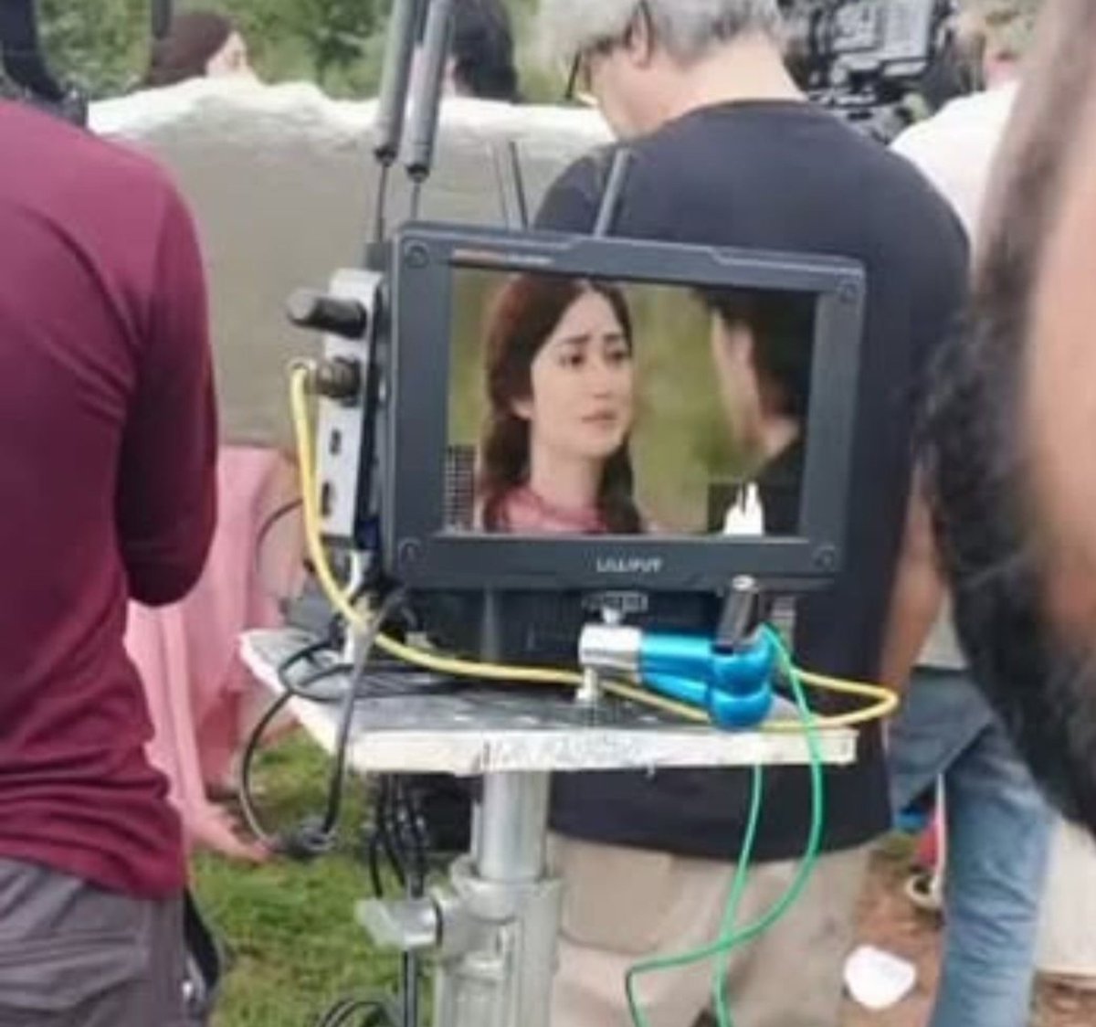 mainasihihoon's tweet photo. The way the whole insta got mad over this one bts, and making so many edits,

Oh sarbiya you're so Loved 🥹❤️
#Zanjerain #Sarbiya https://t.co/P69HiqNXQ7