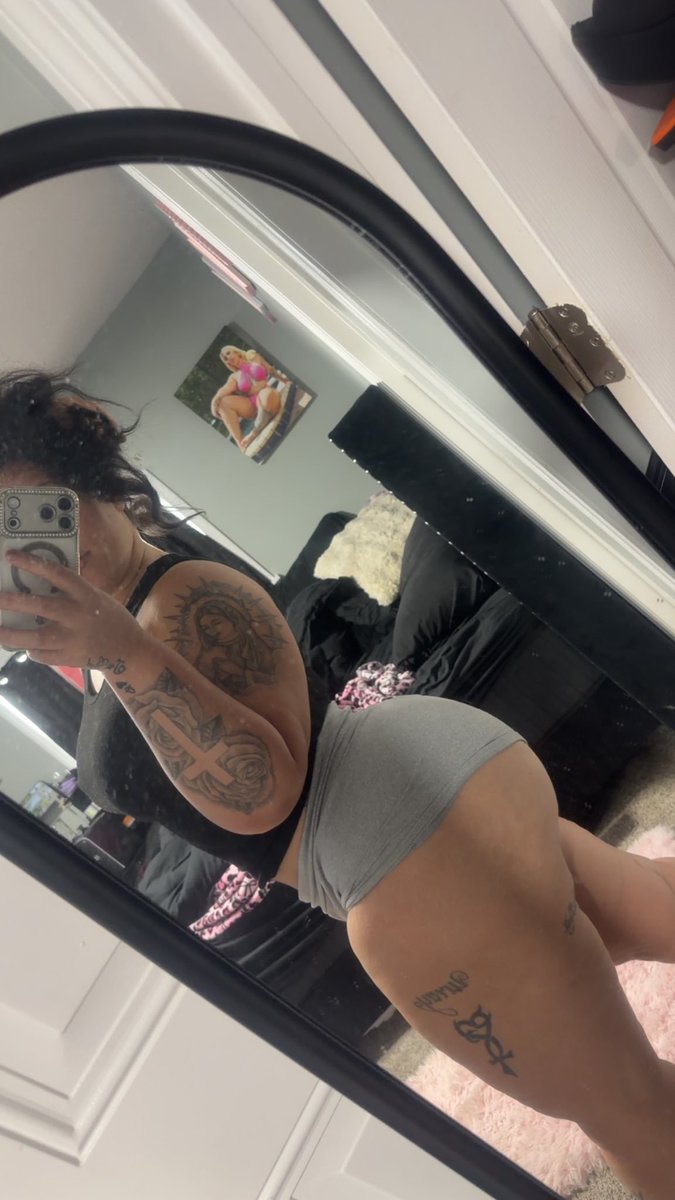 IUCBGF's tweet photo. Check mine 😋🤤
https://t.co/O37s1ncXkJ

#dtf https://t.co/PsPZAW5Yts